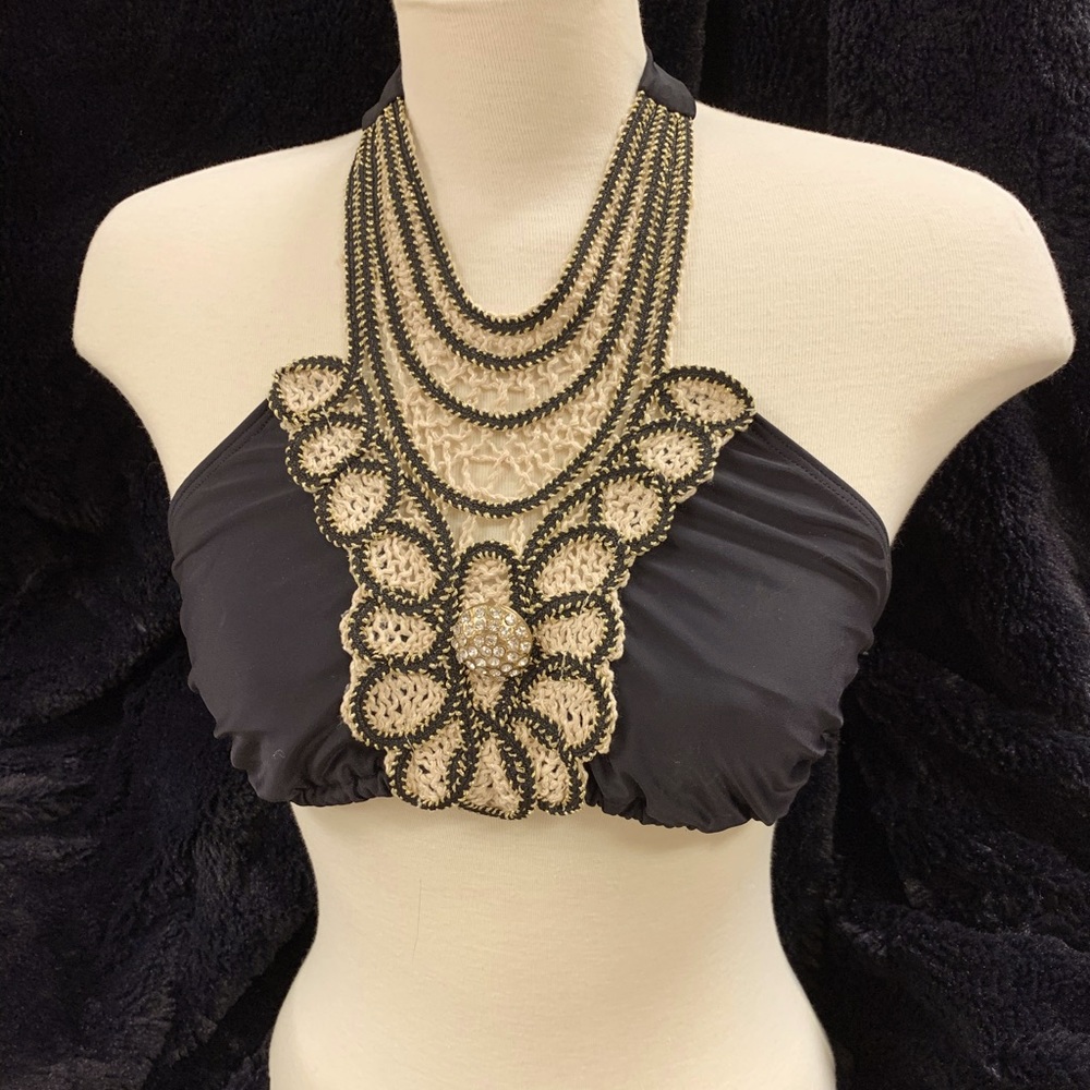 NWT LELA PEARCE SWIMWEAR black bikini top size L
